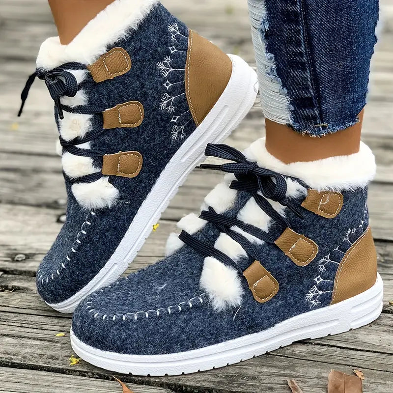 🥾 Cozy, fleece-lined women's winter ankle boots 